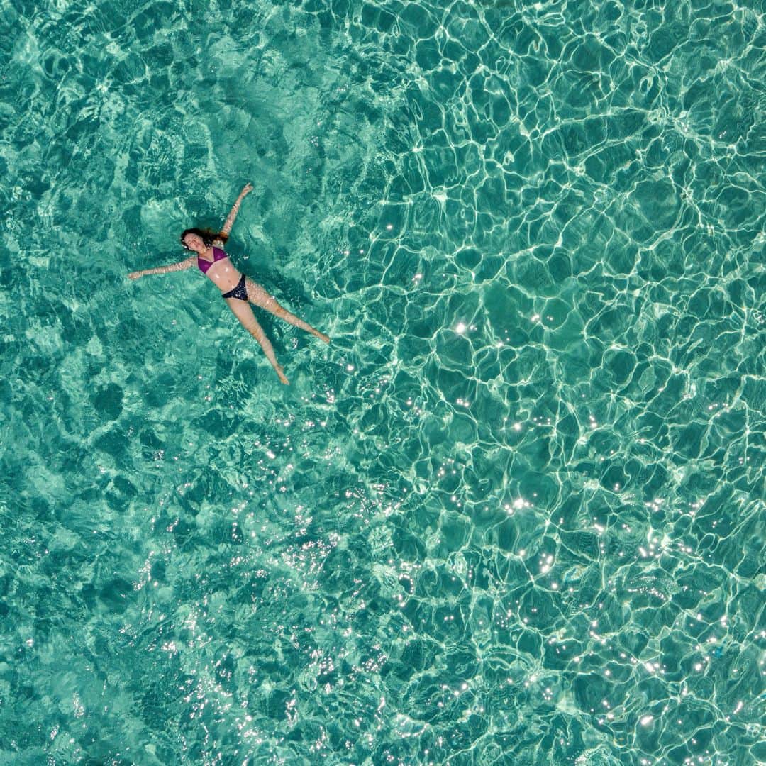 のインスタグラム：「AFP Photo 📷 @aris.messinis - The small island of Chrysi, south of Crete on July 26, 2020. Chrissi is protected as an "area of intense natural beauty". The island has the largest naturally formed Juniperus macrocarpa forest in Europe.」
