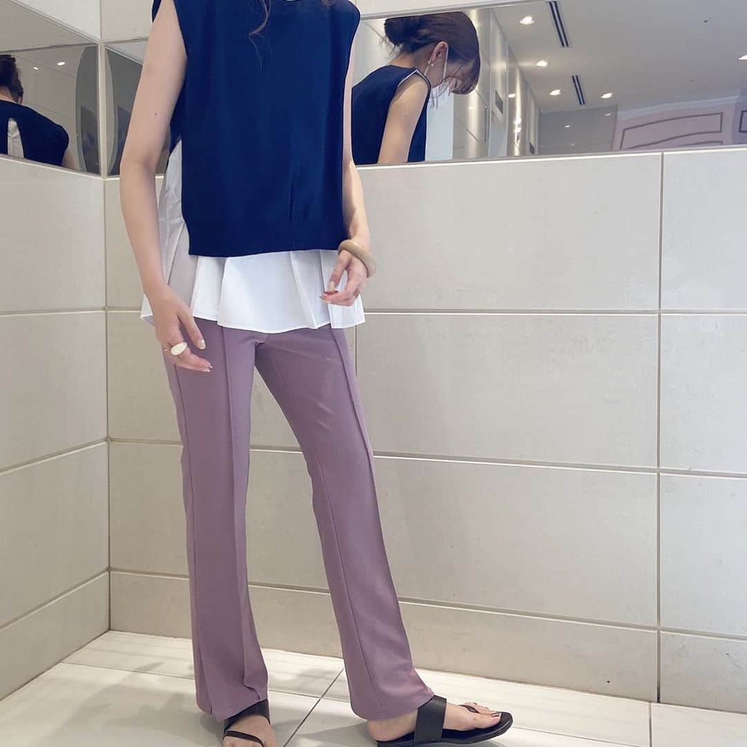 antic rag アンティックラグ ルクア大阪店さんのインスタグラム写真 - (antic rag アンティックラグ ルクア大阪店Instagram)「⭐️new⭐️ ✔︎tops【342】 ¥2,900＋tax  ✔︎pants【1188】 ¥2,900+tax  #アンティックラグ#anticrag#ルクア#天王寺ミオ#今日のコーデ#プチプラコーデ#大人可愛い#大人カジュアル#カジュアル#春夏#aw #ss#新作#大阪#梅田#関西限定#スタッフコーデ」7月27日 19時45分 - anticrag