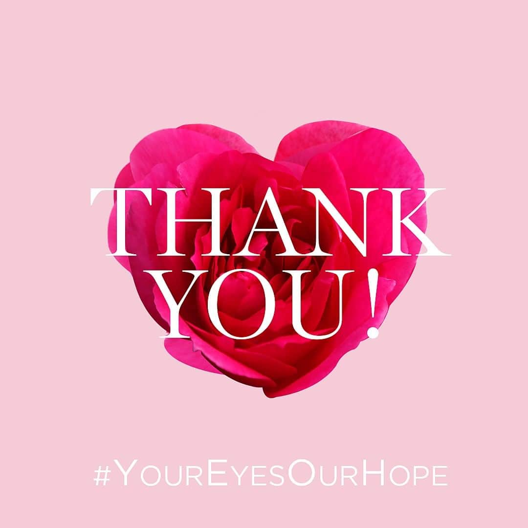 Lancôme Officialさんのインスタグラム写真 - (Lancôme OfficialInstagram)「To all of the nurses around the world: merci and thank you! We are forever grateful for your constant care and bravery. #YourEyesOurHope」7月27日 19時58分 - lancomeofficial