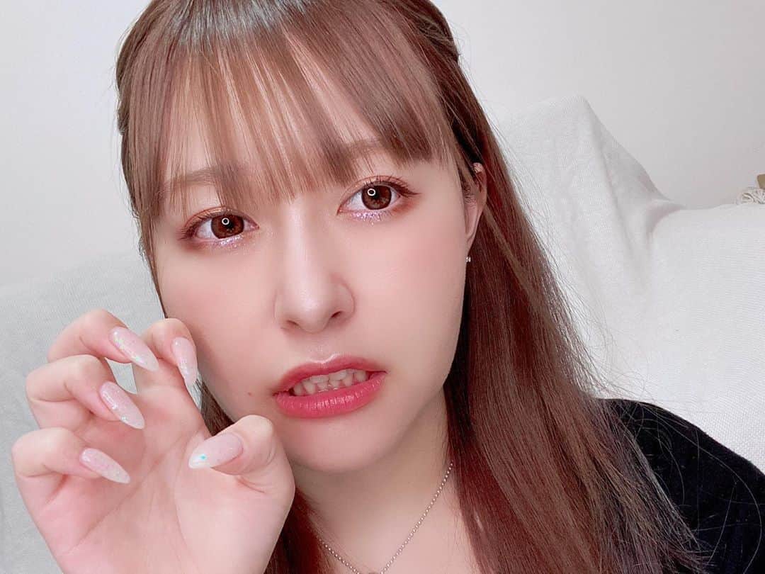 歩乃華（ほのらん）のインスタグラム：「涙袋のラメよくない？動画だした！」