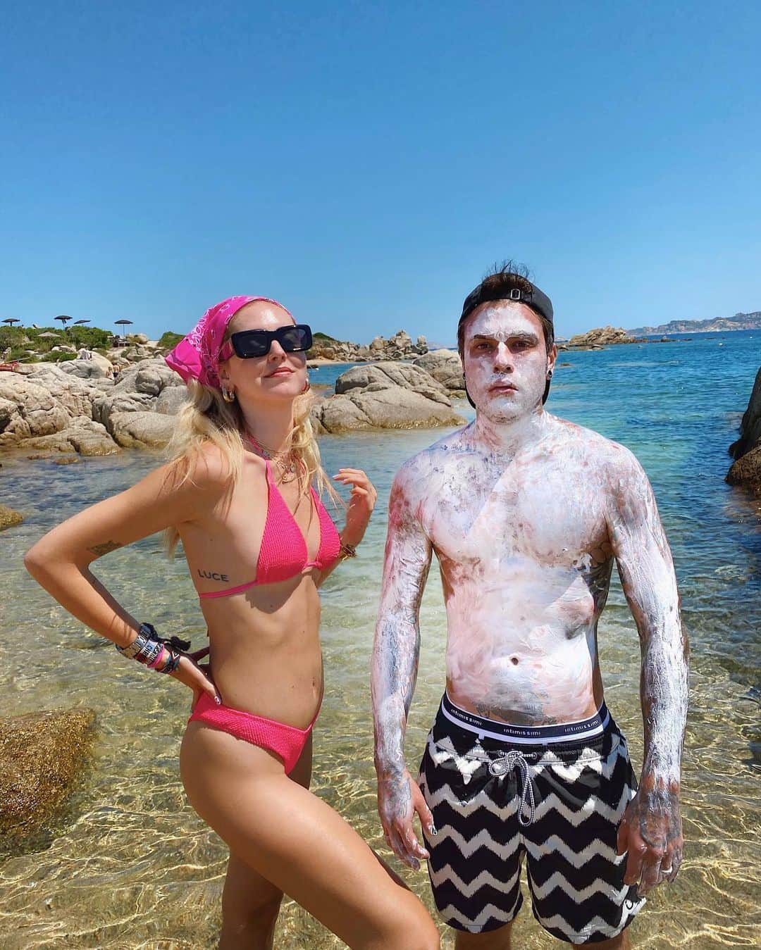 フェデスさんのインスタグラム写真 - (フェデスInstagram)「Il sole bacia i belli」7月27日 21時41分 - fedez