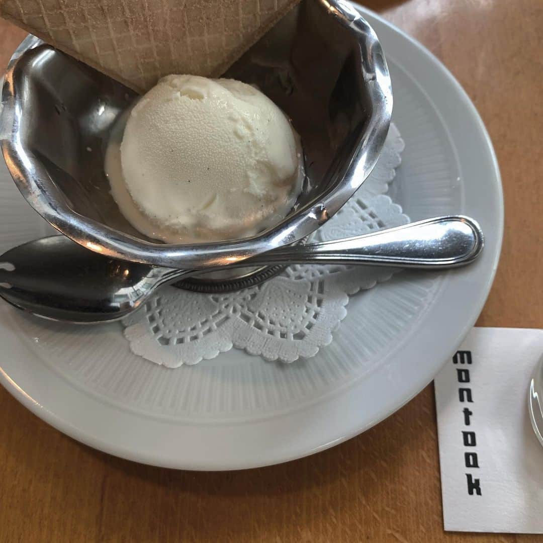 としお理歩さんのインスタグラム写真 - (としお理歩Instagram)「愛す。  #食リホ #montoak #原宿カフェ」7月27日 22時07分 - riho_toshio