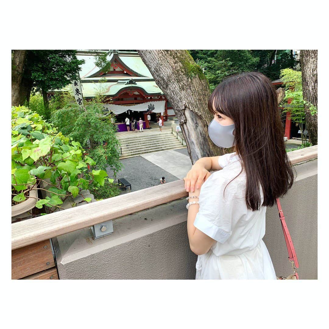平岡映美さんのインスタグラム写真 - (平岡映美Instagram)「‪だいぶ前の写真なのですが。‬ ‪この素敵な場所で、ただ祈る。‬ ・ ‪皆さまに幸せなことがたくさんありますように✨‬ ・ ‪#平岡映美‬ ‪#感謝　‬」7月27日 22時57分 - eimi_hiraoka_official