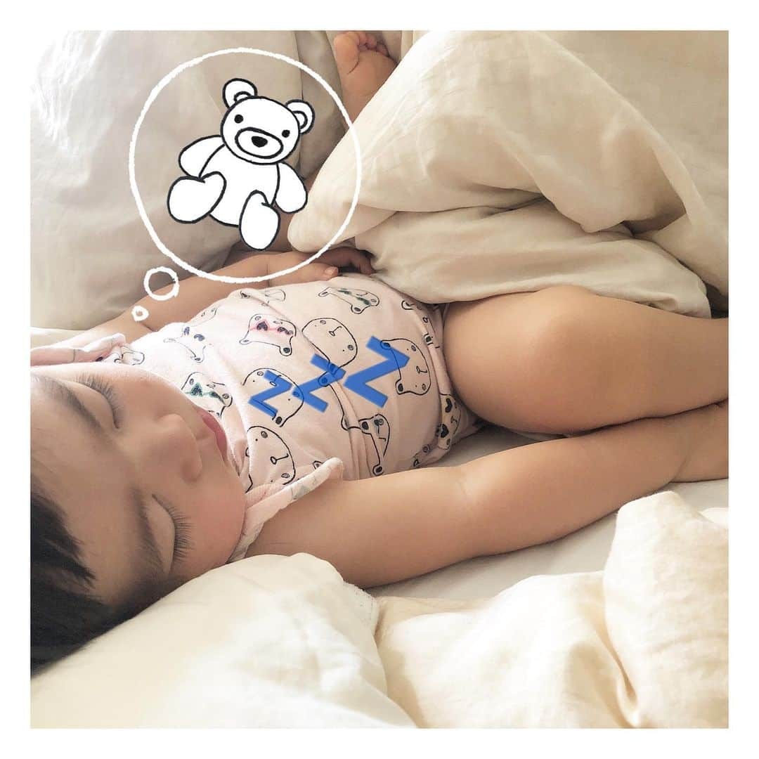 mamamizu.32さんのインスタグラム写真 - (mamamizu.32Instagram)「朝日とゆっちゃん﻿ ﻿ ﻿ ﻿ ﻿ ﻿morning sun & baby cozy bed きもちよさそーーーーう！！﻿ ﻿ ﻿ ﻿ ﻿ ﻿ ﻿ #mybabygirl#myeverything#myprincess#momlife#babygirl#instababies#instamum#mygirl#iloveyou#babysmiles#mummysgirl#babylove #東京ママ#sango#ベビライフ#ままべび#ベビメモリ#rainbowmamababy#親バカ部ig_baby#コノビー#ママカメラ#子育てぐらむ#ベビフル#コドモノ#ママタス#ハピベビ#ままのて#uptoyoume#ベビーグラム#イットママ」7月27日 23時57分 - _____.m32yy