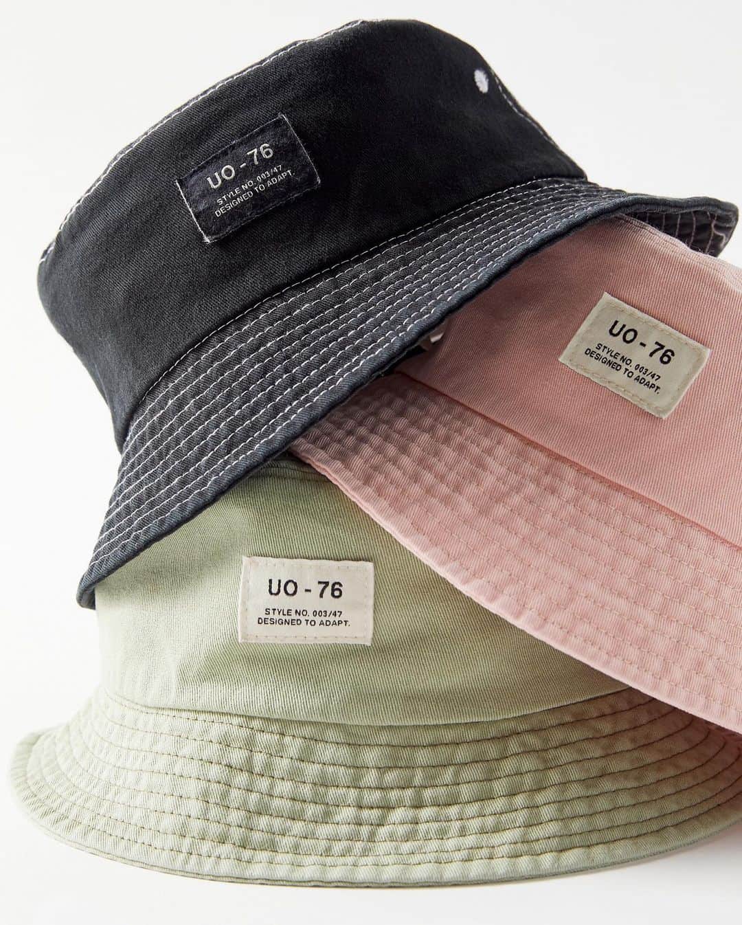 Urban Outfittersさんのインスタグラム写真 - (Urban OutfittersInstagram)「Fun fact: bucket hats look cute on everyone. Yes, including you. Link in bio to shop.」7月28日 1時06分 - urbanoutfitters