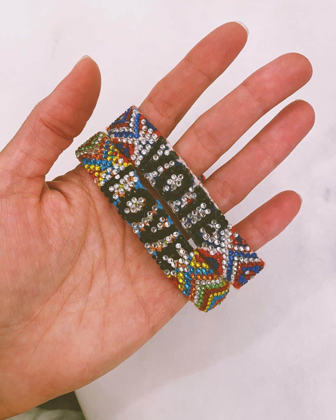 ダニジョーのインスタグラム：「99 days away from Election Day!! And we’re almost sold out of the VOTE friendship bracelet. A portion of sales from the VOTE bracelet go to @whenweallvote 🇺🇸 Tap to Shop 🛒 #vote #love #armparty」