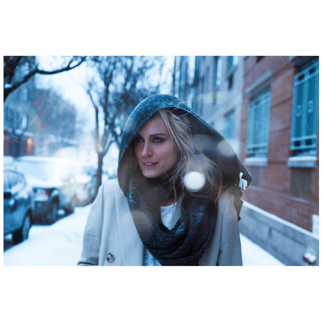 ランドール・スラヴィンさんのインスタグラム写真 - (ランドール・スラヴィンInstagram)「Happy Birthday Taylor Schilling. This is us in a snow storm in The West Village.」7月28日 1時28分 - randallslavin