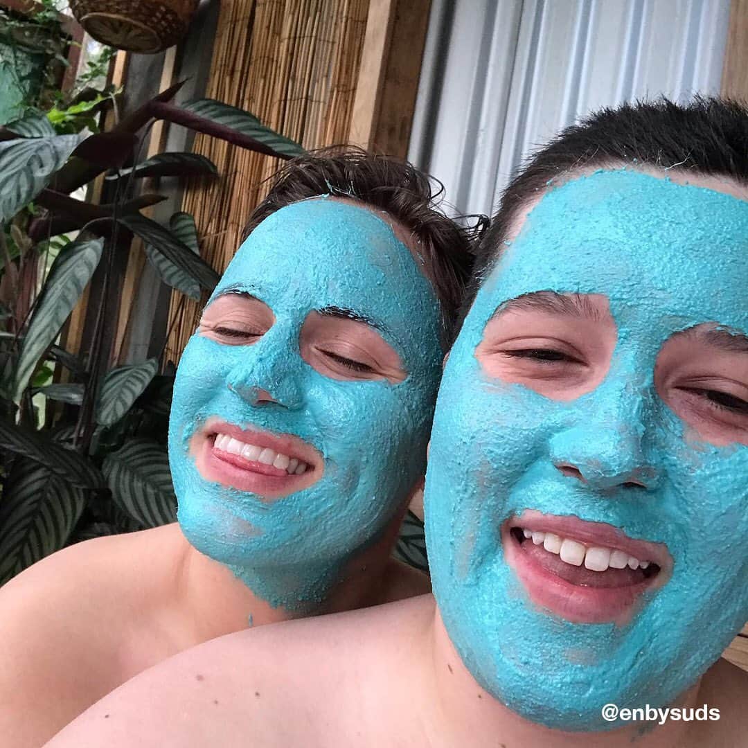 LUSH Cosmeticsさんのインスタグラム写真 - (LUSH CosmeticsInstagram)「Celebrate the power of the mask!⁠⠀ ⁠⠀ Show us your face mask selfies (cloth or clay), to answer the call "I wear my mask because ________". Post your photo on your Instagram account, tag us @lushcosmetics and use the hashtag #NationalFaceMaskDay. You’ll be entered to win a $500 USD Lush gift card and a one-on-one private virtual consultation with our brand and product expert, Erica Vega.⁠⠀ Click our link in bio for full terms and conditions... and happy masking!⁠⠀ ⁠⠀ Note: This contest is only applicable to residents of Canada & the USA, excluding Quebec, Puerto Rico, Virgin Islands and Guam.⁠ Contest starts today July 27th, and will accept photo entries until August 11th. Winner will be selected at random and messaged via the Lush Cosmetics North America Instagram account on August 12th. This contest is not affiliated with Instagram.」7月28日 3時54分 - lushcosmetics