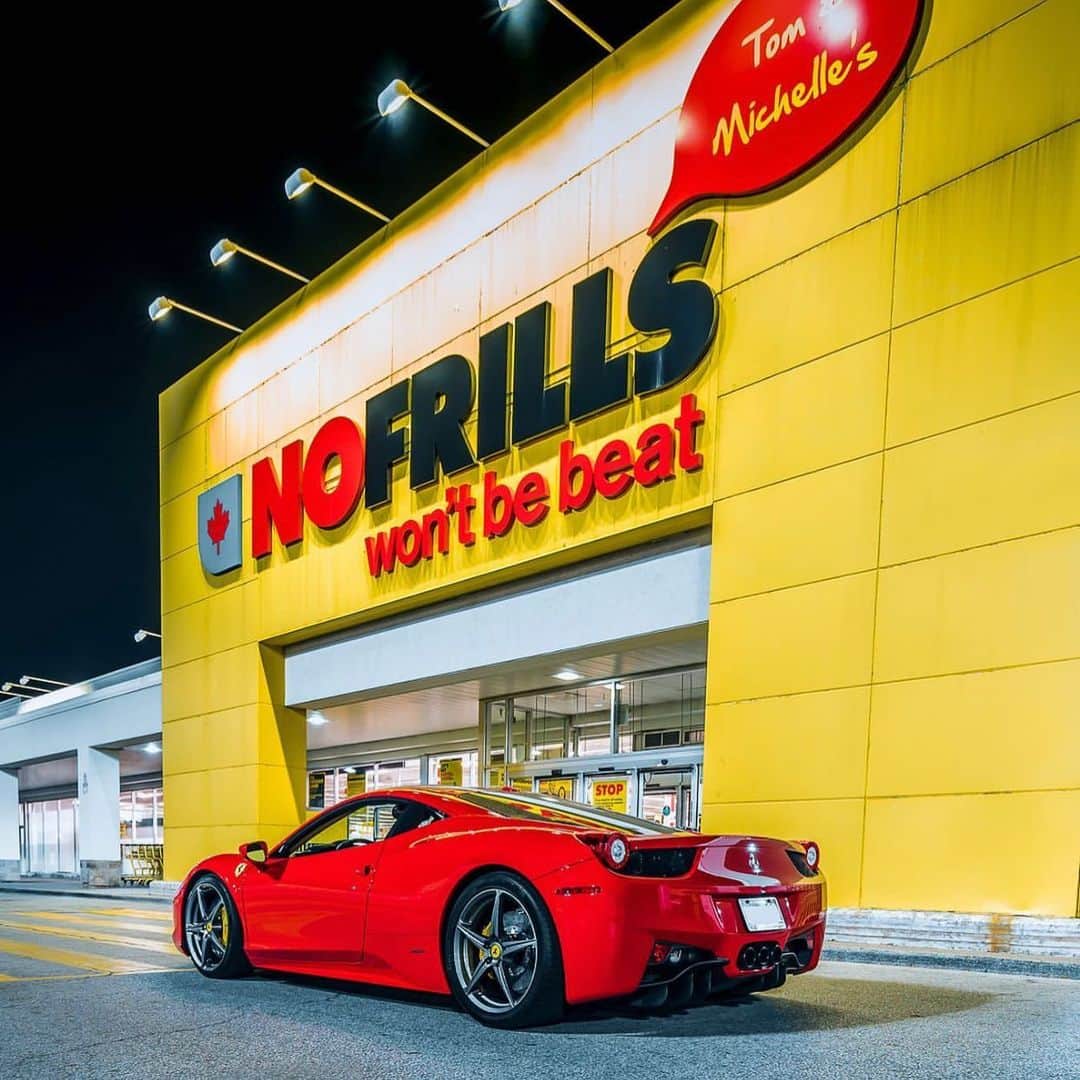 CarsWithoutLimitsさんのインスタグラム写真 - (CarsWithoutLimitsInstagram)「Grocery getter 🍌  Owner @boost_sol  Photo @therealabd   #carswithoutlimits #ferrari #458」7月28日 4時13分 - carswithoutlimits