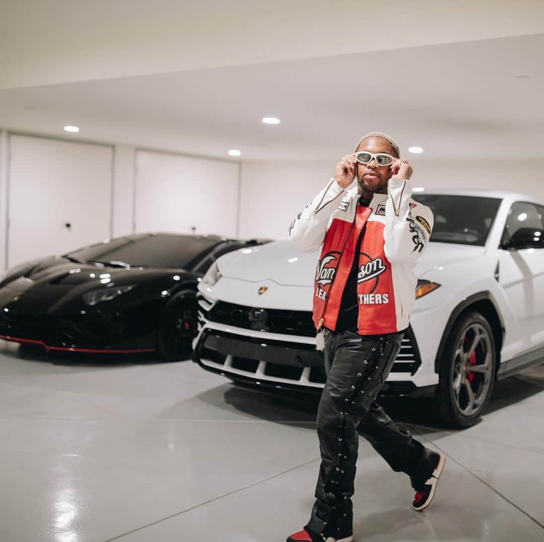 のインスタグラム：「great day to boss up i had to switch shit up ! my life real life GTA .」