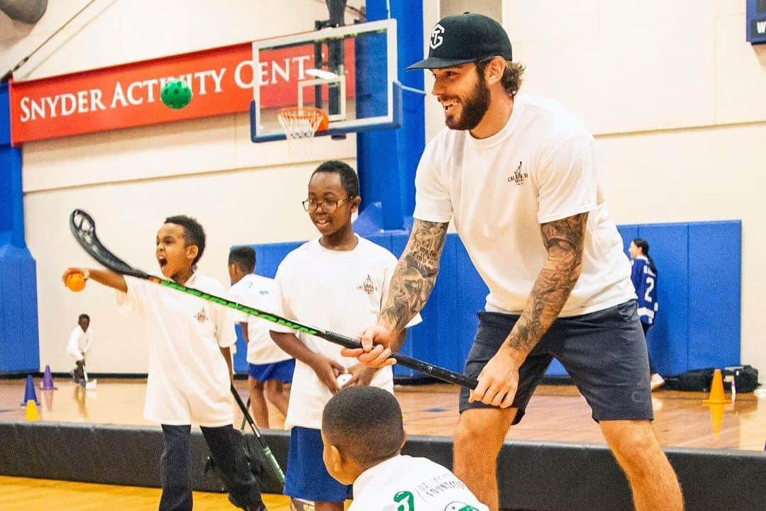 ダラス・スターズさんのインスタグラム写真 - (ダラス・スターズInstagram)「Tyler Seguin is our nominee for the King Clancy Memorial Trophy, which annually recognizes leadership qualities and contributions to the community 💚」7月28日 5時25分 - dallasstars