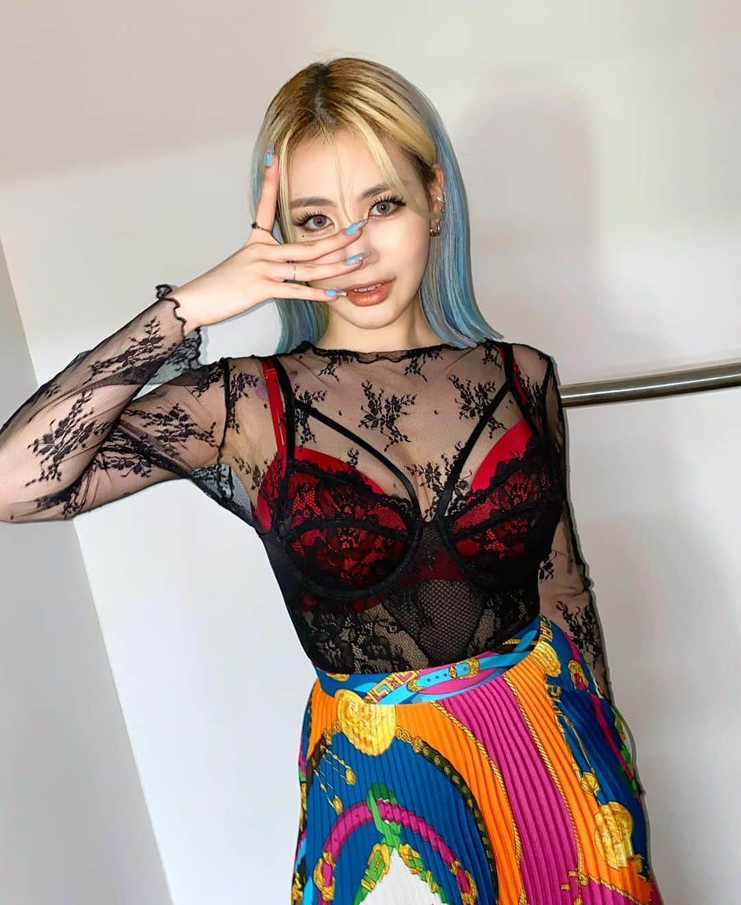 パク・ジミン のインスタグラム：「강제쌈 #waves」