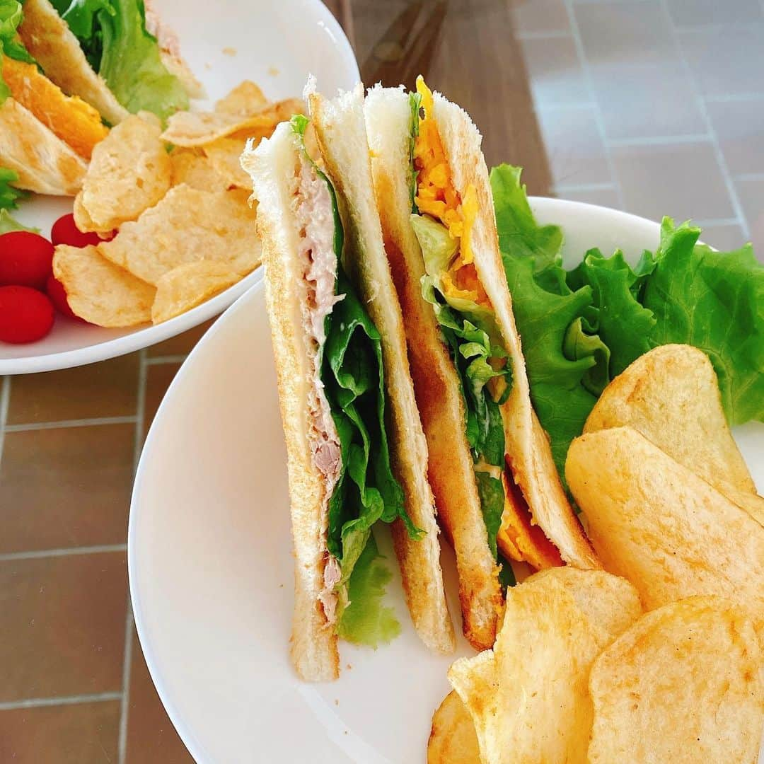 川田裕美さんのインスタグラム写真 - (川田裕美Instagram)「今朝はサンドイッチを作ってみたよ😋✨🥪」7月28日 10時03分 - hiromikawata163