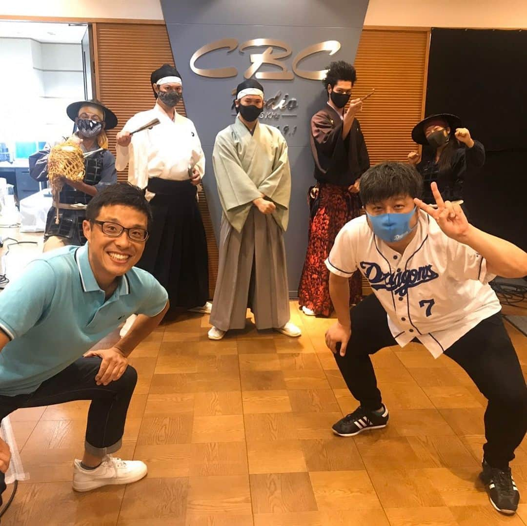 大谷ノブ彦さんのインスタグラム写真 - (大谷ノブ彦Instagram)「CBCラジオ おうちでラジオ夏祭り ありがとうございました！！  若狭アナ おもてなし武将隊の皆さん ありがとう😊  いやー楽しかった そんでもって短かったですね  3時間喋りたかったですわー」7月28日 10時59分 - dnjbig