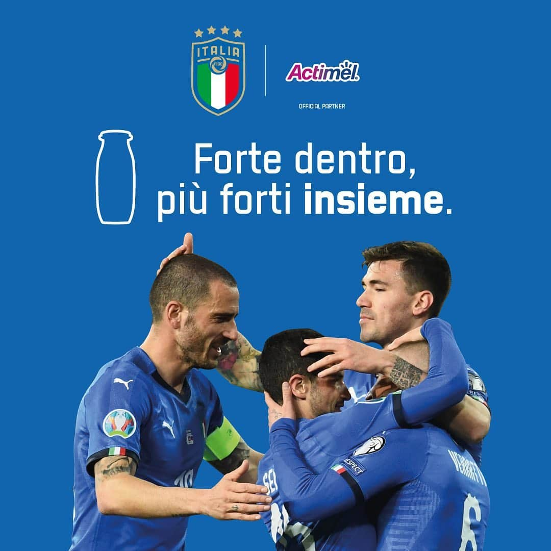 サッカーイタリア代表さんのインスタグラム写真 - (サッカーイタリア代表Instagram)「#Danone diventa partner ufficiale delle #Nazionali 🇮🇹 di #calcio per il triennio 2020-2022 @actimel_italia  . La notizia 👉🏻 www.figc.it . ⚽️ Danone con #Actimel accanto agli #Azzurri per essere più forti insieme」7月28日 21時29分 - azzurri