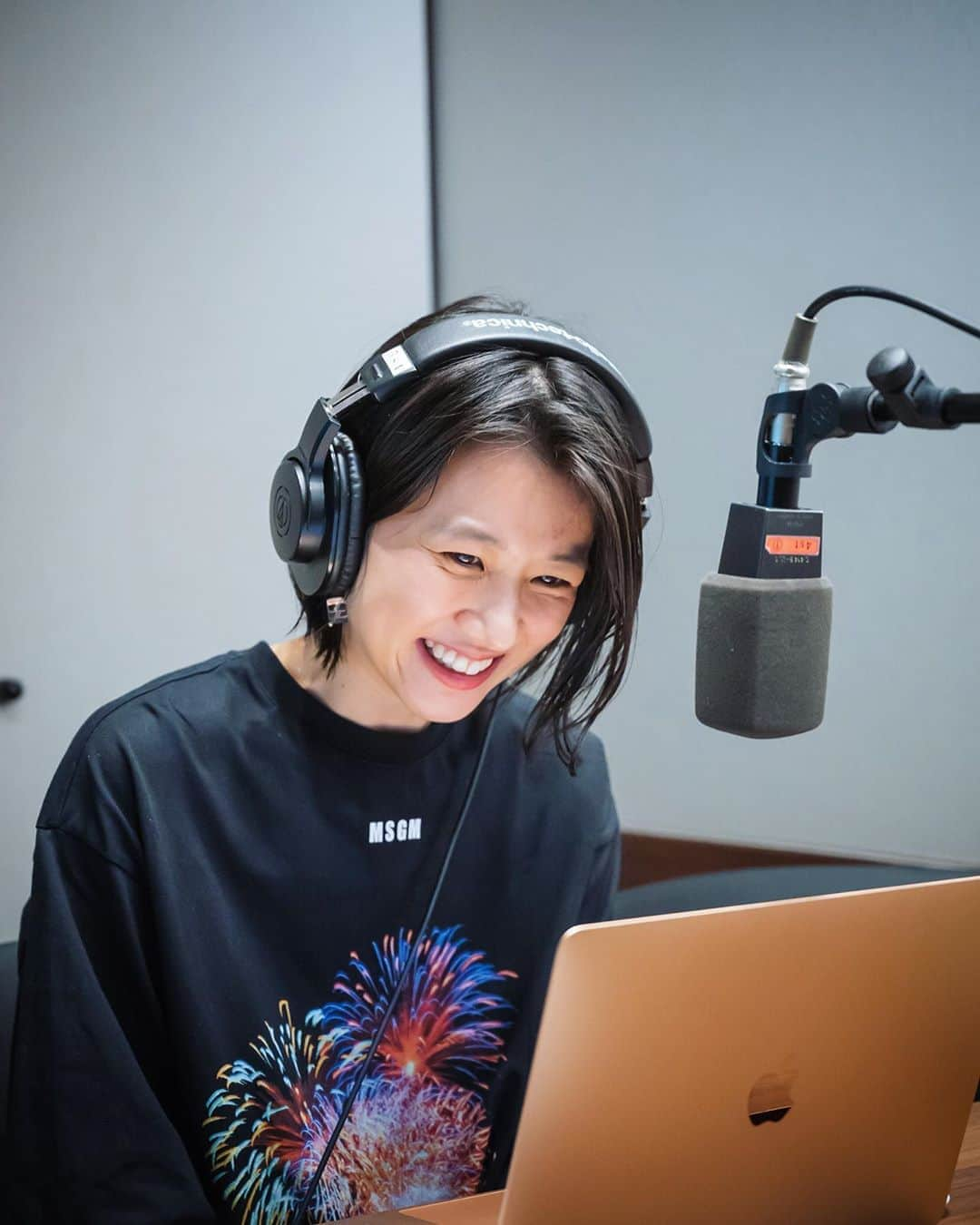 太田唯さんのインスタグラム写真 - (太田唯Instagram)「Radio - TOKYO FM🎧💚﻿ Photo:Taku Hirase﻿ ﻿ あした放送です☺️💐﻿ 今週のリサーチもおたのしみに〜！﻿ ____﻿ 7/29Wed Honda Smile Mission﻿ am8:10〜 Tokyo Fm﻿ #うなぎ 絶滅危惧種について﻿ ﻿ ﻿ #radio  #tokyo #camera  #取材 #ラジオ #太田唯  #絶滅危惧種 #日本自然保護協会  #msgm」7月28日 21時40分 - yuiohta.official