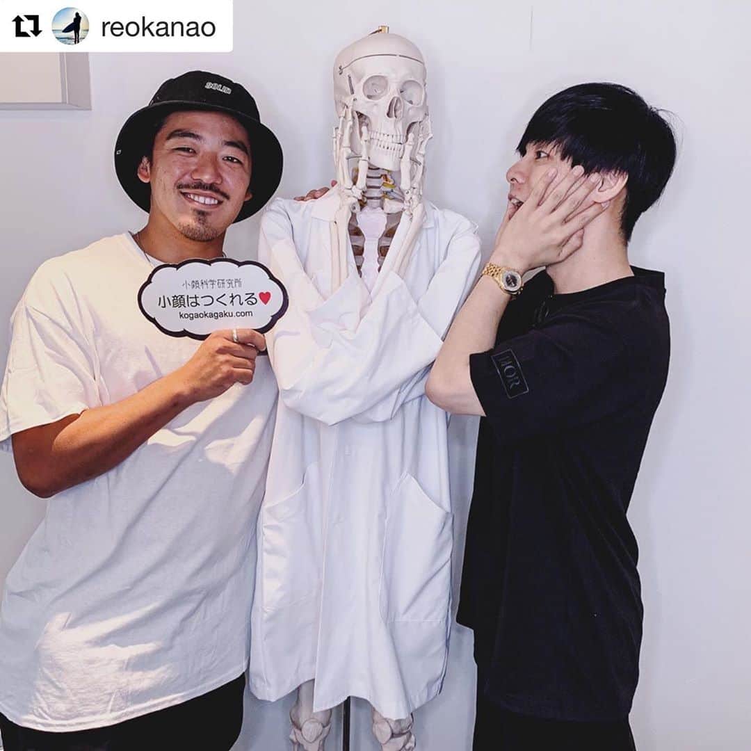 のインスタグラム：「男性も美意識高める時代です。 フェイスライン細くなって喜んでくれました😊 #小顔科学研究所#小顔矯正 #美意識高め#美容男子 小顔科学研究所は施術のビフォーアフター写真を提供してくれる人は モニターとして半額で施術できます。 この機会にどうぞ👀」