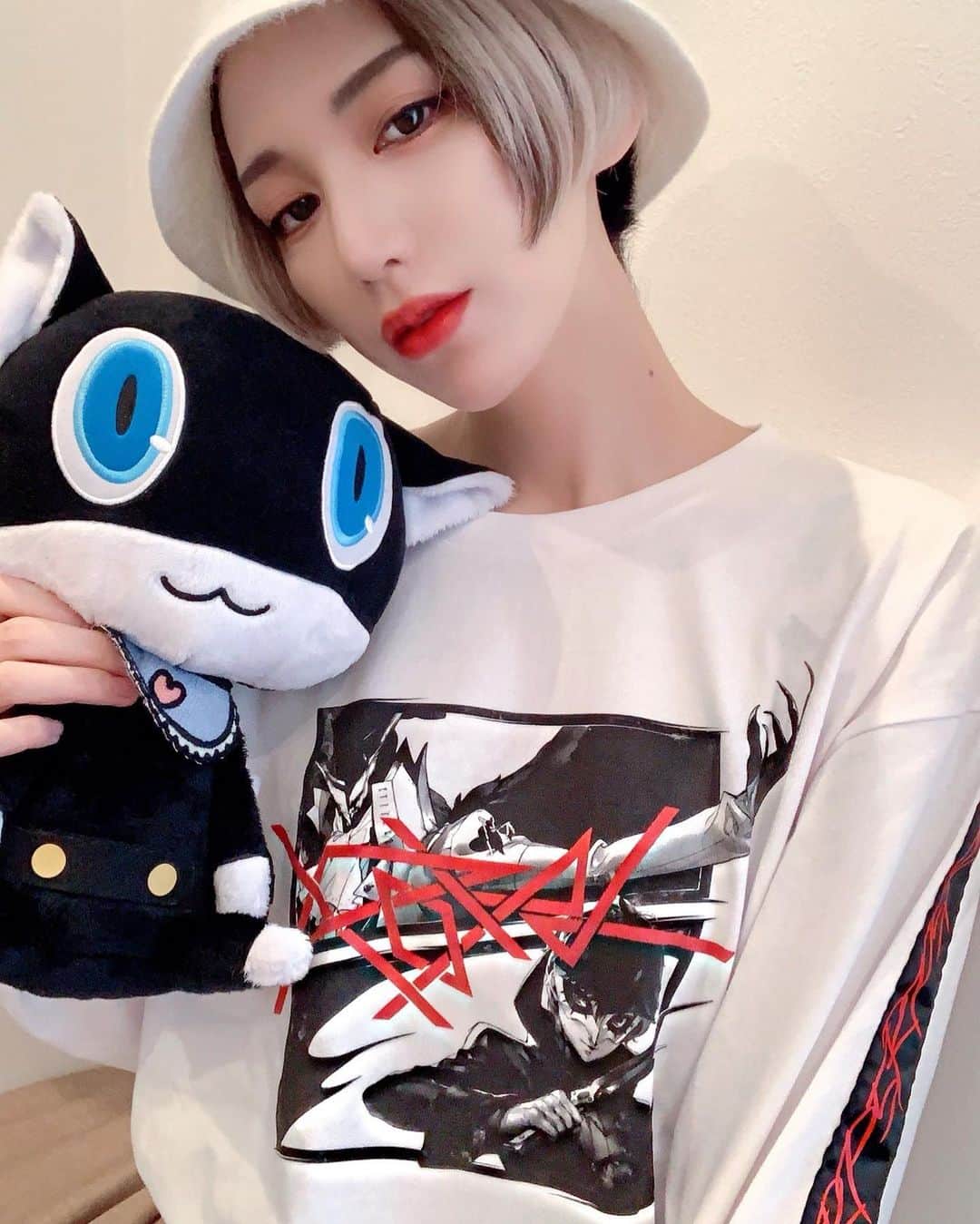 のインスタグラム：「@official_r4g ×PERSONA5R コラボ本当にありがとう😭💓🙏🙏🙏  #モデル #model ﻿ #コスプレイヤー #cosplay #cosplayer﻿ #otaku #japan #Japanesegirl ﻿ #데일리룩 ﻿ #뷰티스타그램 ﻿ #머리스타그램 ﻿ #角色扮演者 #角色扮演 ﻿ #短发 ﻿」