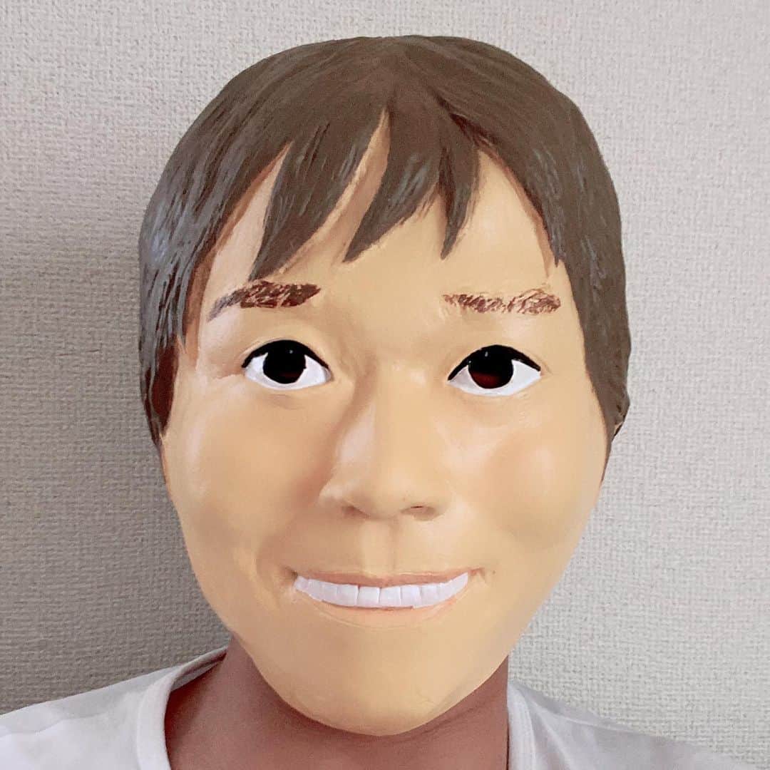 のインスタグラム：「以前　ドンキで販売していた 楽しんごマスクw  アフロカヤマンさんに無理言って届けて頂きましたー💖  心からありがとうございました😊  #アフロカヤマン#楽しんご#楽しんごマスク」