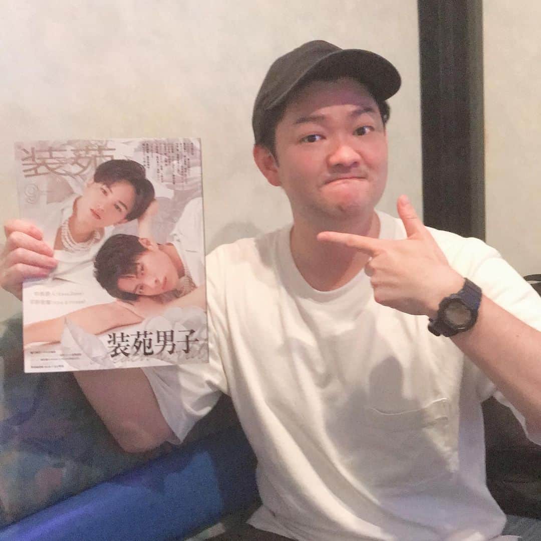 望月隆寛さんのインスタグラム写真 - (望月隆寛Instagram)「あさひが装苑に載ってるよ😳 本当にモデルみたい❗️  #装苑 #ダニエルズ　あさひ #モード系 #望月も少し載せてもらってる」7月28日 16時06分 - mochizuki.takahiro_1207