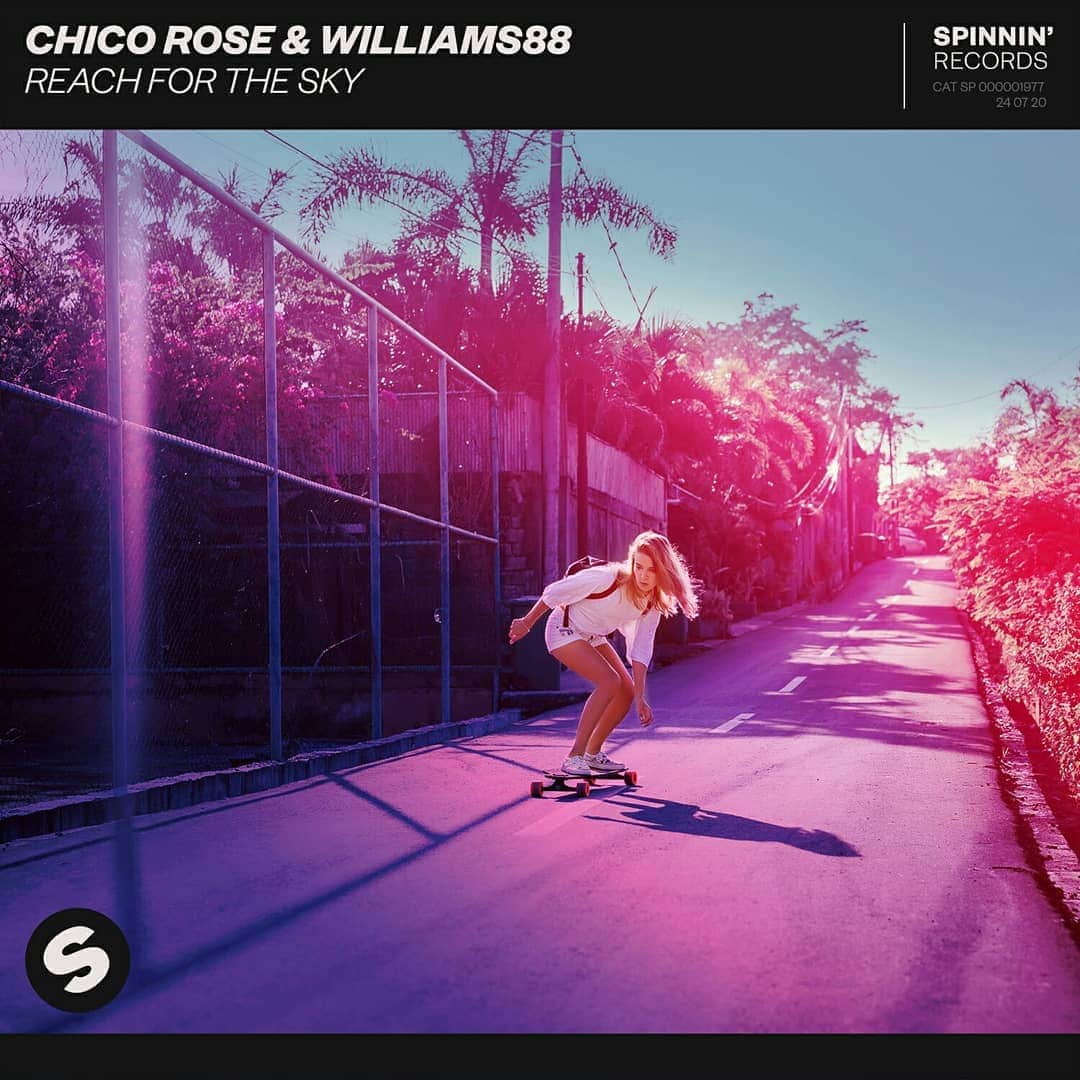 Spinnin' Recordsさんのインスタグラム写真 - (Spinnin' RecordsInstagram)「@chicorose and @w88music definitively did 'Reach For The Sky' with this collab.. wow 🪂 ​ ​Link in bio to stream  #ChicoRose #Williams88 #SpinninRecords」7月28日 16時23分 - spinninrecords