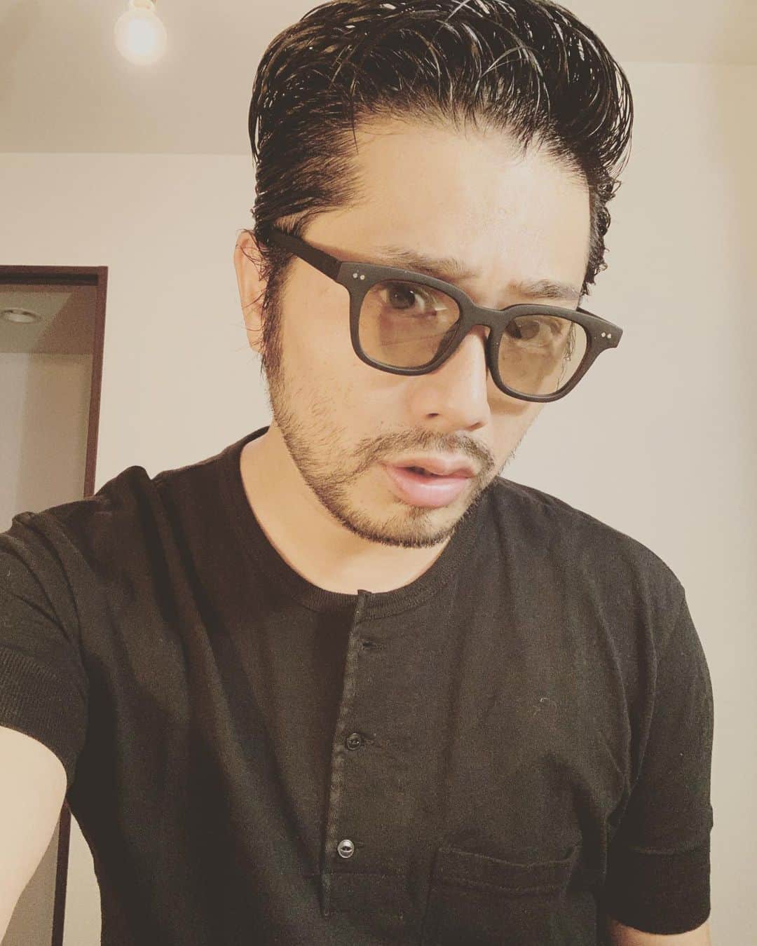 BESのインスタグラム