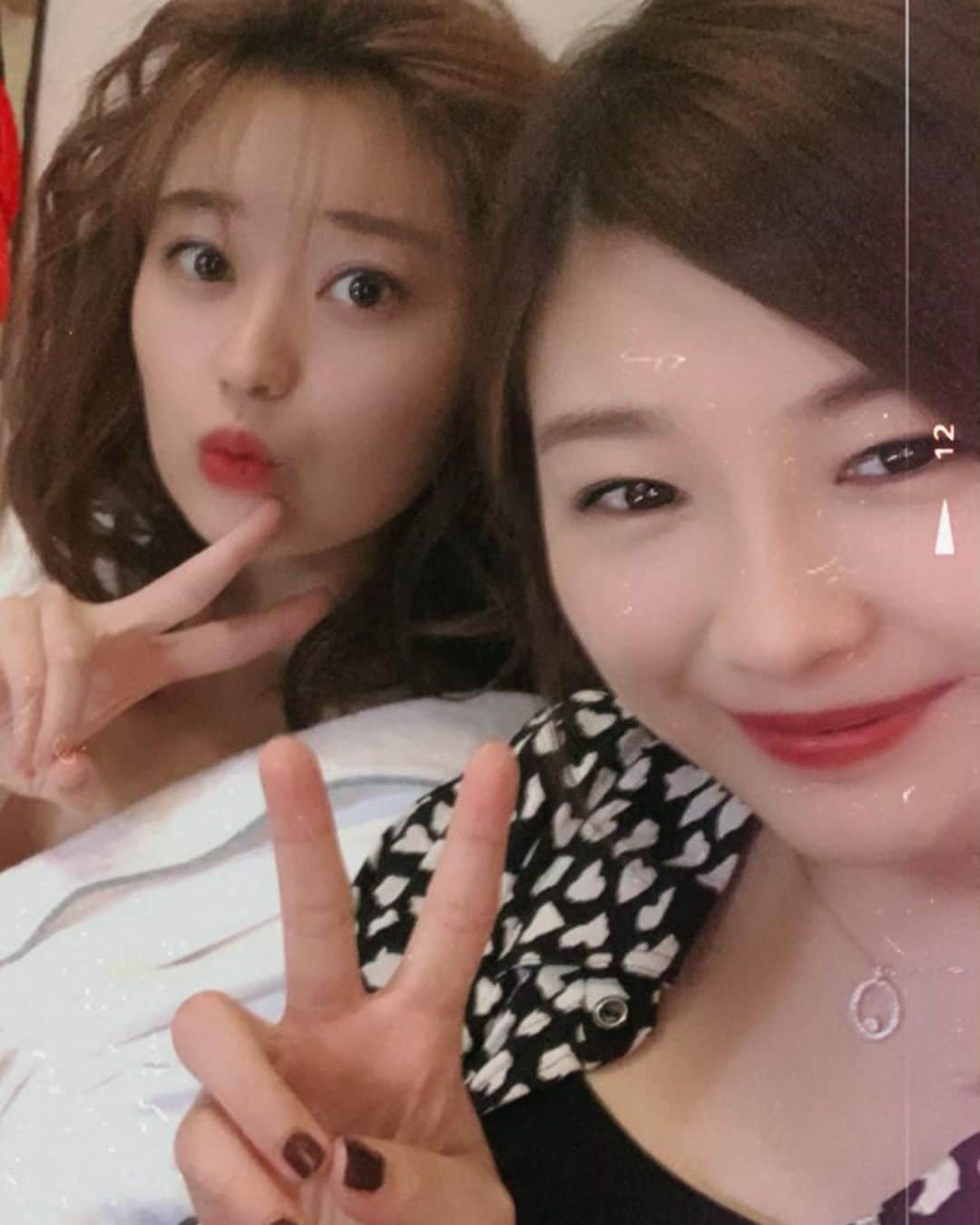 冨手麻妙のインスタグラム