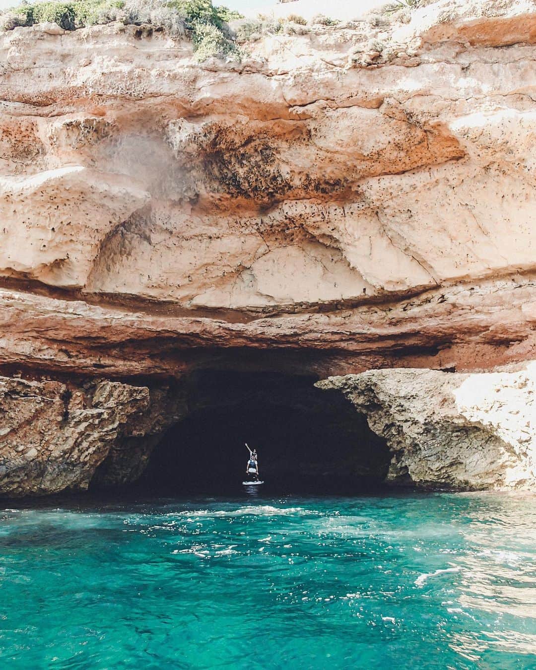 イバイ・ゴメスのインスタグラム：「Maravillas de la naturaleza 🌊⛰」