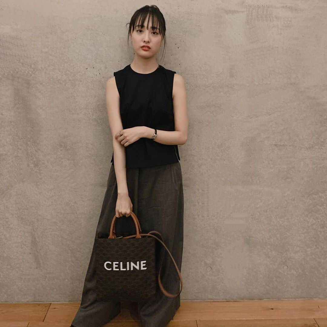 大友花恋さんのインスタグラム写真 - (大友花恋Instagram)「#celine #celinebyhedislimane #triomphecanvas」7月28日 17時51分 - karen_otomo