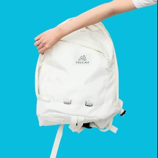 GREGORYのインスタグラム：「GREGORY × Yu Nagaba﻿ 8.1(Sat) Release!﻿ ﻿ 人気イラストレーター長場雄とコラボレーションしたバッグが8月1日（土）より発売開始！﻿ ﻿ ホワイトで統一された本作は、長場雄のアートワークがそのままバッグになったようなデザインが特徴です。バッグ内部にはアートワークが施され、バッグの開閉時に見えるユニークさもポイント。バックパック、ショルダーバッグ、ウェストバッグをそれぞれ2サイズずつ展開するため、男女問わず選んでいただけます。﻿ ﻿ グレゴリーストア、全国のBEAMS店舗、BEAMS公式オンラインショップにて限定発売いたします。﻿ ﻿ @kaerusensei  @beams_official  ﻿ #yunagaba﻿ #beams﻿ #gregory﻿ #グレゴリー」