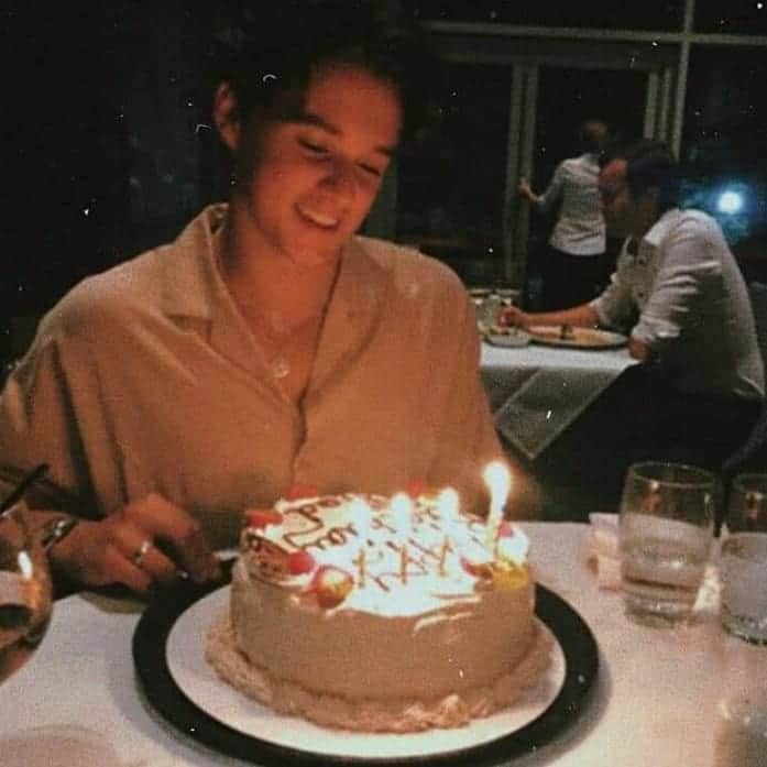 コナー・ボールのインスタグラム：「Happy Birthday @bradleywillsimpson 💕 Thank you for bringing happiness into my life and I wish you wake up with a smile and feel motivated everyday and I hope you will always put yourself as your first priority and stay the way you are ❤ I hope we can meet again someday 💕 Have a great day x」