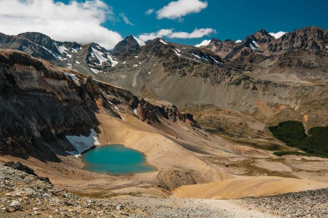 National Geographic Travelさんのインスタグラム写真 - (National Geographic TravelInstagram)「Photo by @kiliiiyuyan  Mountains and snowmelt lakes compose the landscape in Patagonia's Aysen region. Patagonia is an incredibly diverse area, ranging from glaciated mountains to coastal lowlands and arid regions like this. This snowmelt lake is just outside of the newly established Patagonia Parque Nacional. Follow me @kiliiiyuyan for more from the wilderness. #patagonia #aysen #chile」7月28日 19時03分 - natgeotravel