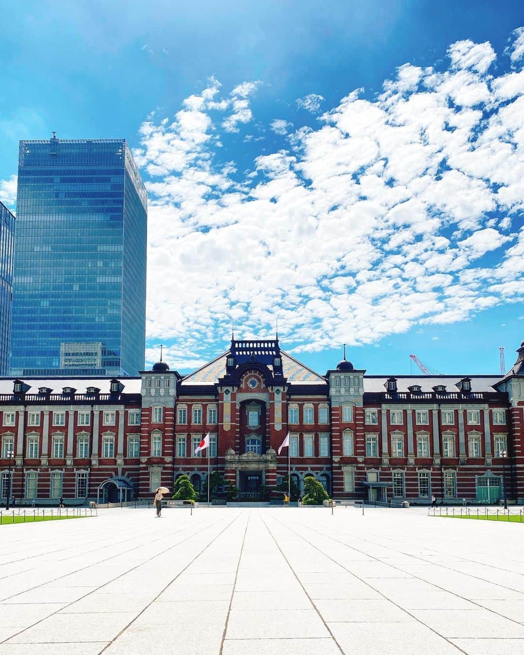 東京ステーションホテルTokyo Station Hotelさんのインスタグラム写真 - (東京ステーションホテルTokyo Station HotelInstagram)「心より感謝を込めて…﻿ 口コミの旅情報サイト・トリップアドバイザーの﻿ 日本のベストホテルTop25にて、﻿ 東京ステーションホテルが3位を受賞しました！﻿ 皆様の日頃からのご愛顧に心より感謝申し上げます。﻿ 東京ステーションホテルは衛生管理を強化しつづけながら、“色褪せることのない記憶”をお届けできるよう、精進してまいります。﻿ ﻿ The Tokyo Station Hotel has won No.3 of the best Japan hotel by 2020 TripAdvisor, Travelers’ Choice Award!﻿ Thank you all of our valued guests and will keep delivering the greatest moment with hygiene management.﻿ ﻿ —————————————————————﻿ @tokyostationhotel #instagrammable #tokyotravel #tokyotrip #tokyostation #tokyostationhotel #marunouchi #smallluxuryhotels  #forbestravelguide #東京ステーションホテル #東京駅 #東京駅舎 #丸の内 #東京ホテル #ホテルステイ #国内旅行 #ステイケーション #ワーケイション #トリップアドバイザー #tripadvisor #ホテルステイ #ホテルライフ」7月28日 19時25分 - tokyostationhotel