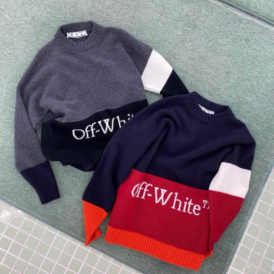 AYINさんのインスタグラム写真 - (AYINInstagram)「・ ・ ・ New arrival✔️ 20aw pre collection @off____white  ・ ・ ・ ・ ・ available at store✔️ ・ ・ ・ ・ ・ #offwhite #virgilabloh #AYIN #20aw」7月28日 20時43分 - ayin_japan