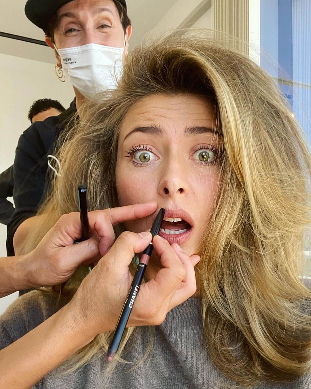 マリア・シャラポワのインスタグラム：「I asked for a natural look. I guess they’re a little rusty 😅」