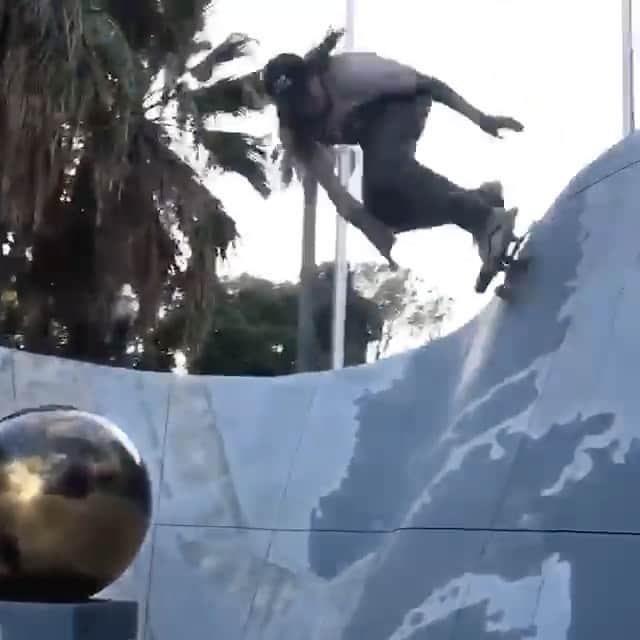 スラッシャーのインスタグラム：「🏄🏽‍♂️ @jworthit」