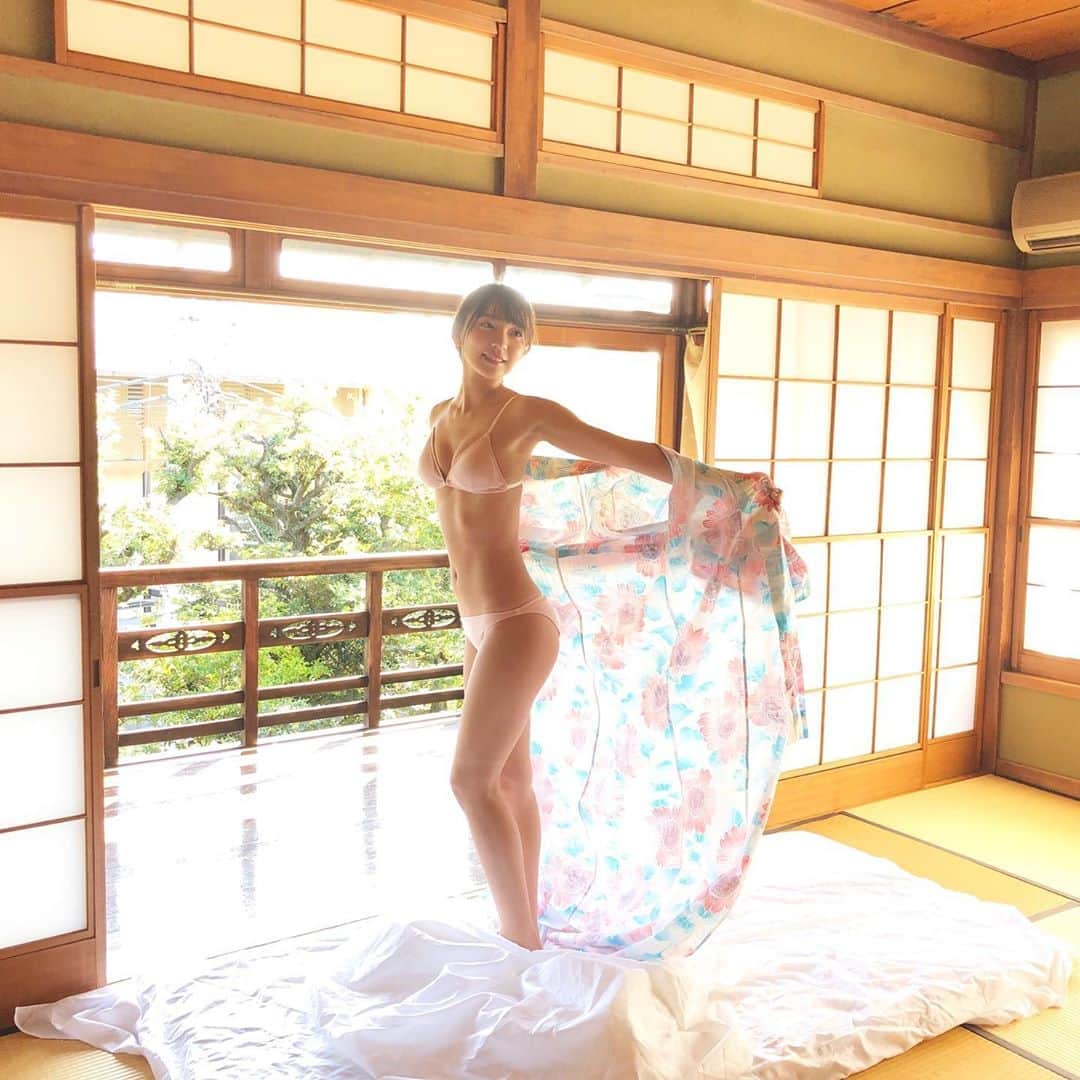 塩川莉世さんのインスタグラム写真 - (塩川莉世Instagram)「ことしの夏も浴衣きたいなぁ」7月28日 22時54分 - rise_shio