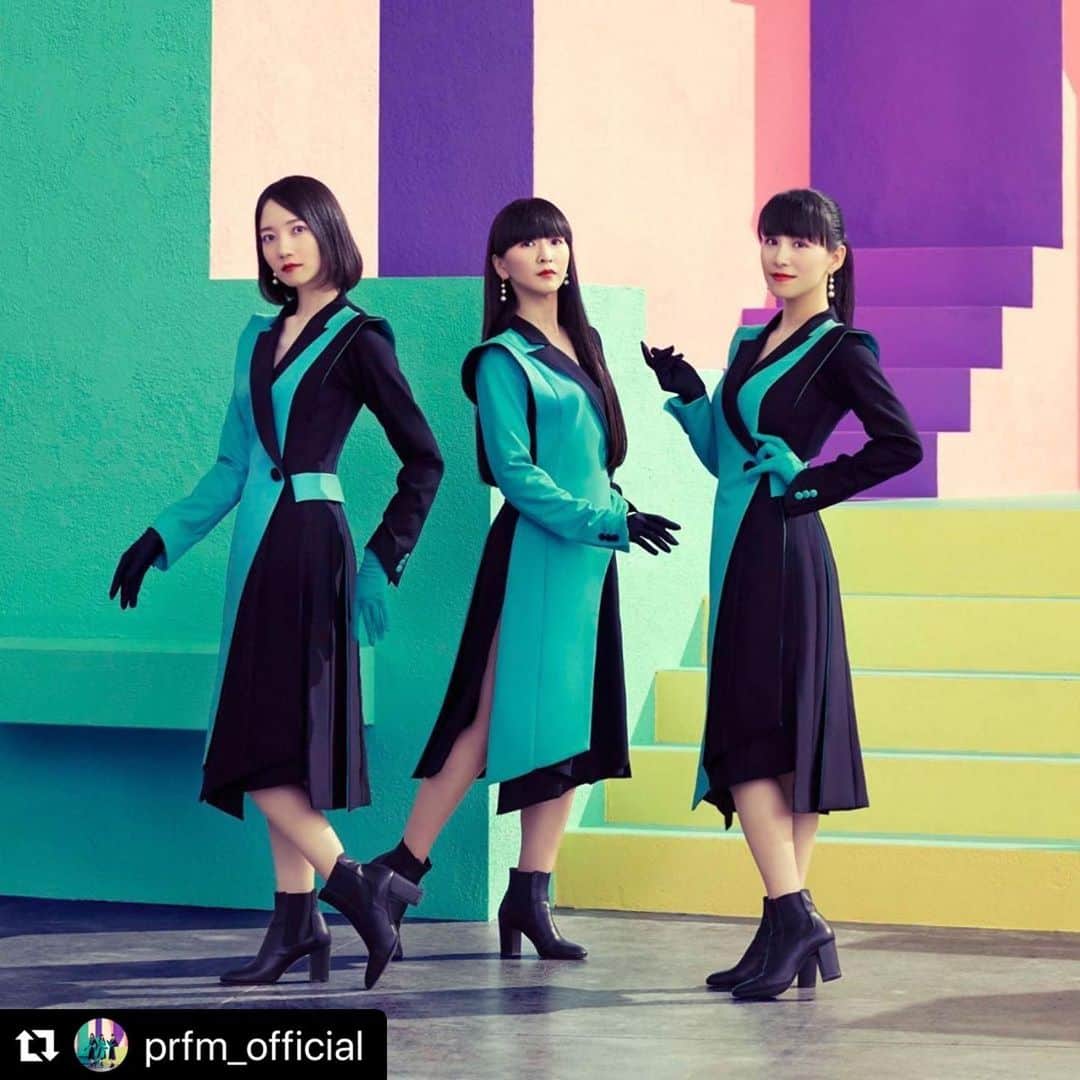 田中裕介のインスタグラム：「是非！  #Repost @prfm_official with @make_repost ・・・ 9/16(水)New Single 「Time Warp」の発売が決定！！！ 完全生産限定盤にはスペシャルグッズとして『Time Warp』特製カセットテープ付き！何が聞けるかは手にとってからのお楽しみです♪ 予約はストーリーズのリンクから！  New Single "Time Warp" is coming Sep.16! Limited press edition includes “Time Warp” cassette tape! Make sure to secure your copy while the supplies last to check what’s recorded on the tape♪ #prfm」