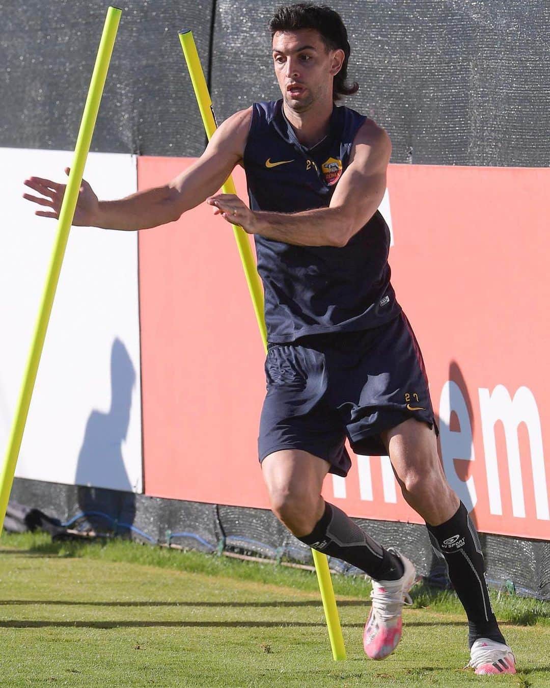 のインスタグラム：「🏋️‍♂️ ⚽️💪」