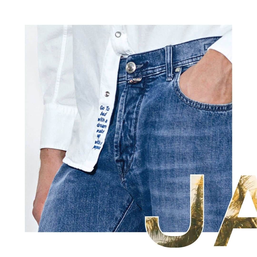 Jacob Cohenのインスタグラム：「An eye for detail  S/S 20 Man Collection Made in Italy  #JacobCohen #JacobCohenJeans」