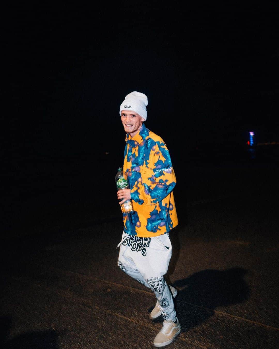 Bars and Melodyのインスタグラム：「Midnight beach vibes 🏝」