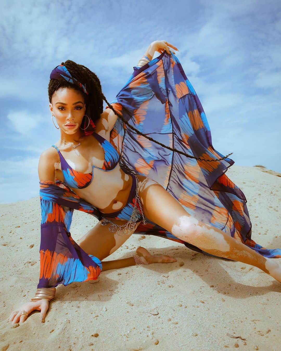 ウィニー・ハーロウさんのインスタグラム写真 - (ウィニー・ハーロウInstagram)「Writing this from Mexico with love 🧡💙」7月29日 1時15分 - winnieharlow