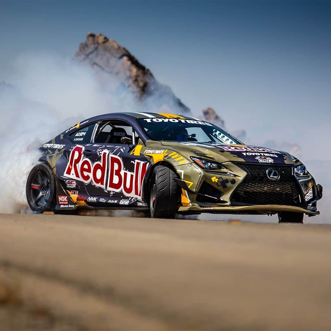 Lexus UKさんのインスタグラム写真 - (Lexus UKInstagram)「Floats like a butterfly, stings like a bee. New #LexusRCF Carbon Fibre Kevlar drift car.  Click the link in our bio for full details. #LexusPerformance #Automotive #Lexus #Drift #Drifting #ProDrift #CarsofInstagram #RedBull  @AhmadDaham24 @lexusUAE #2JZ #RCF #LexusRCFCK #LexusXAD24」7月29日 2時00分 - lexusuk