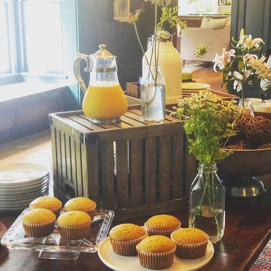 レスリー・フェラさんのインスタグラム写真 (レスリー・フェラInstagram)「If you want a safe getaway