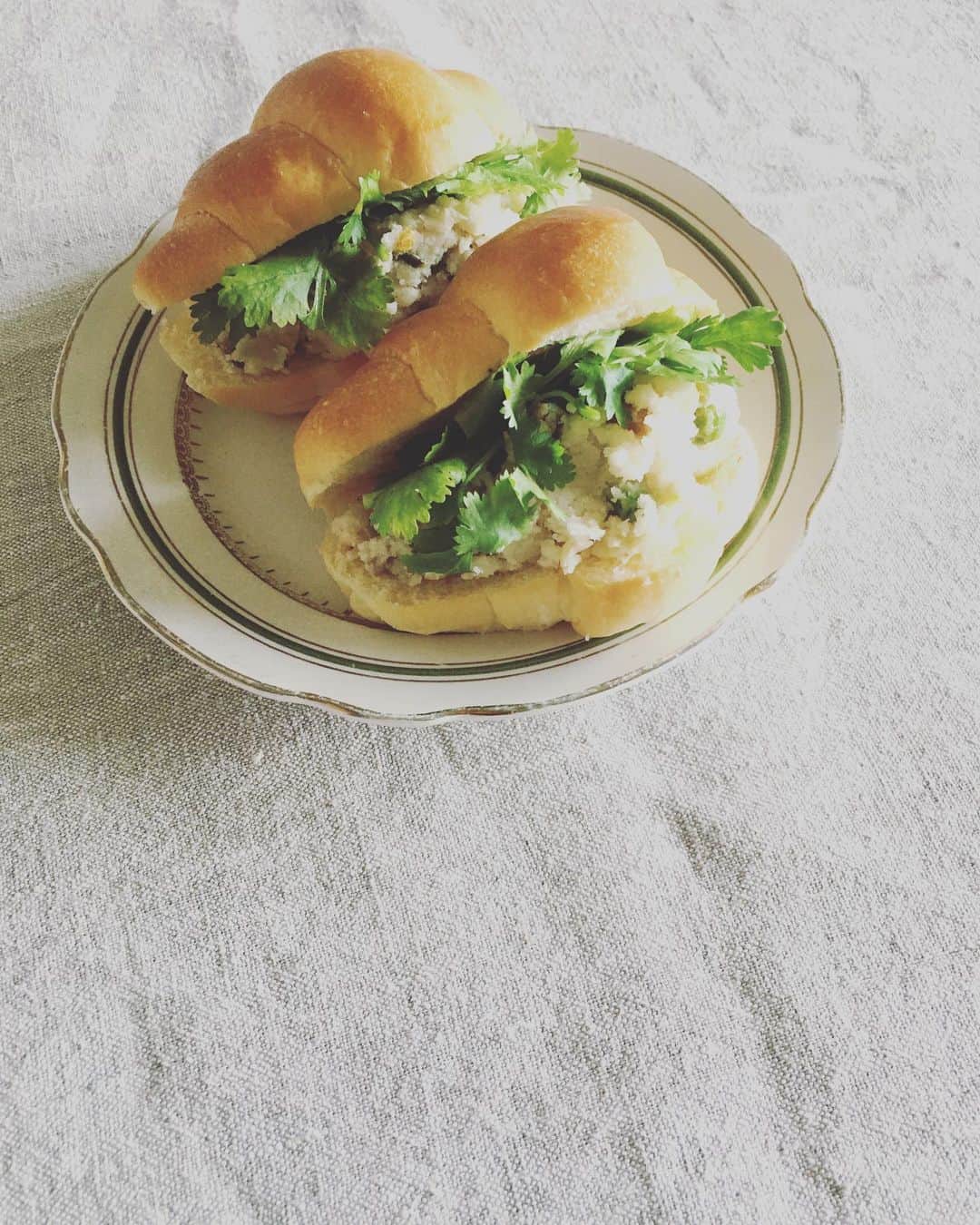 猫沢エミのグルメインスタ