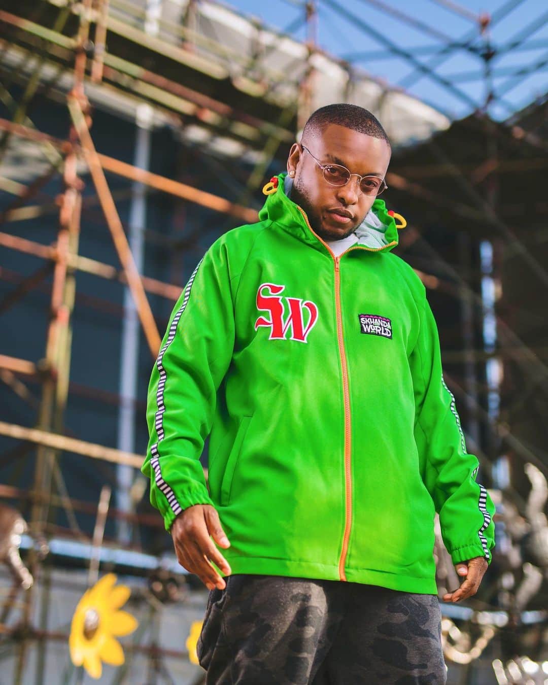 K.Oのインスタグラム：「Green color way @skhandaworld jacket available via WhatsApp only. #SwipeLeft for details   R799 excluding delivery」