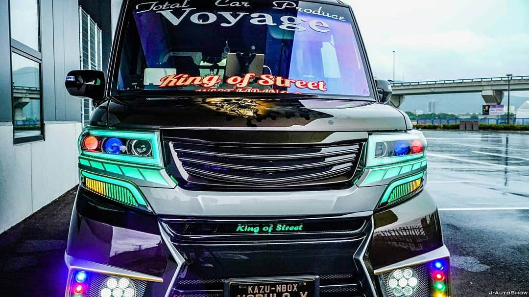 J-Auto Showさんのインスタグラム写真 - (J-Auto ShowInstagram)「total car produce Voyage HONDA N-BOX modified - Voyageデモカー N-BOX I-MONSTER  @kazukun8181   #nbox #voyage #nボックス #カスタムカー #イルミネーション #電飾 #car #modifiedcar #jautoshow #jdm #エヌボックス #🚗 #エアブラシ #Japanesecar」7月29日 8時38分 - jautoshow