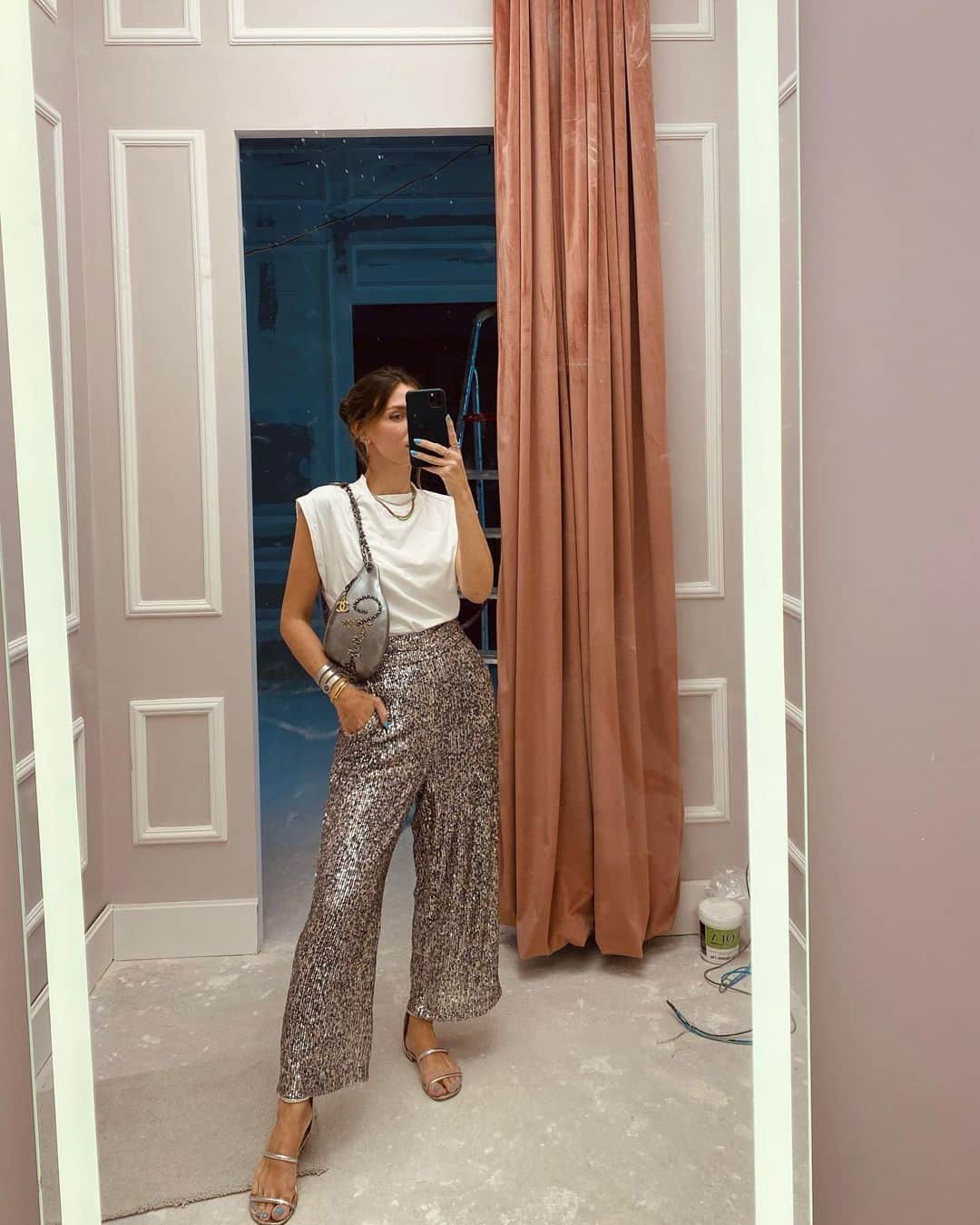 Glam4Youのインスタグラム：「Meu jeitinho de usar Paetê ✌🏼 Já ficando com saudade dessa coleção de inverno, o preview verão tá chegando 🤍」