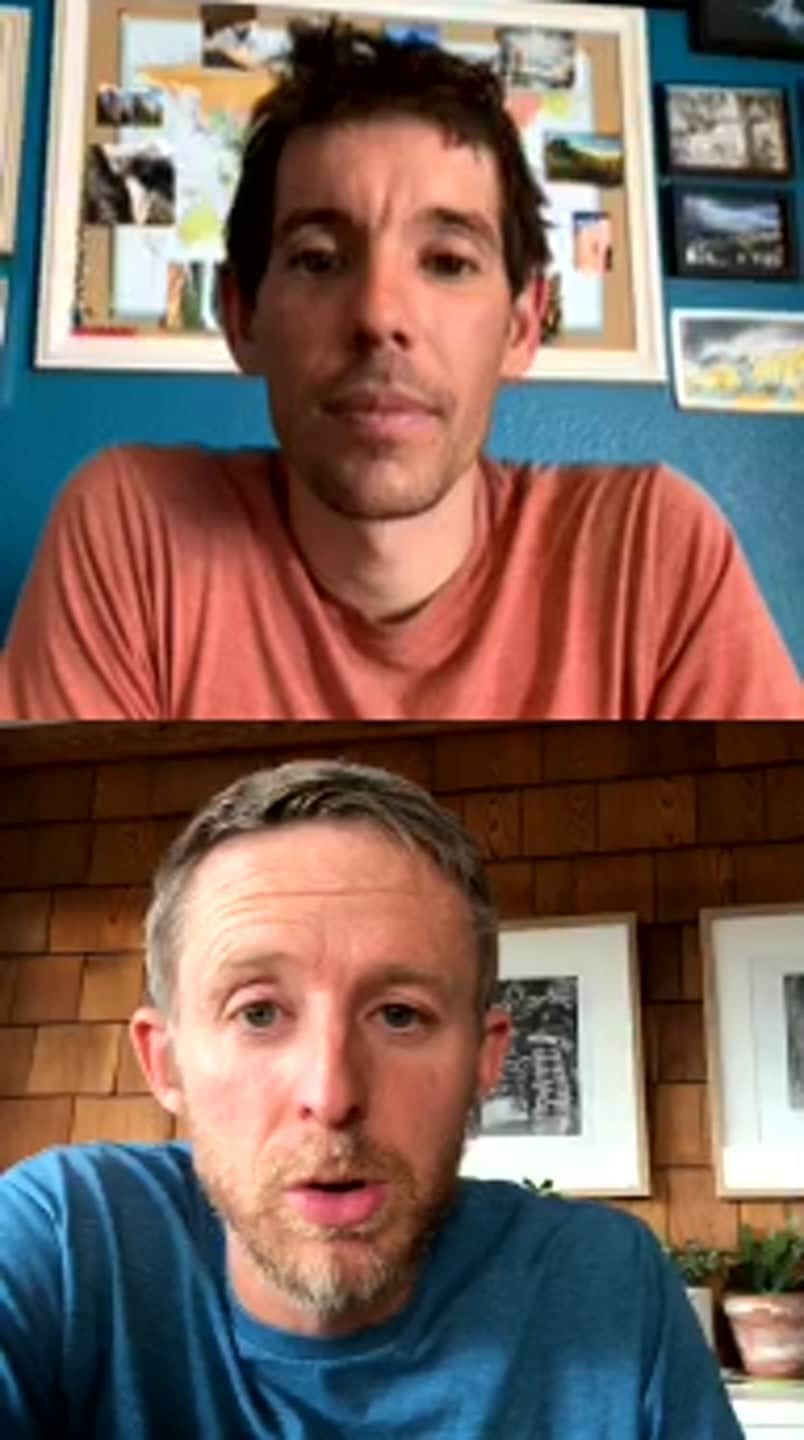 アレックス・オノルドのインスタグラム：「I quick chat with Tommy about his journey into environmental advocacy and then tons of audience Q&A. Good times.」
