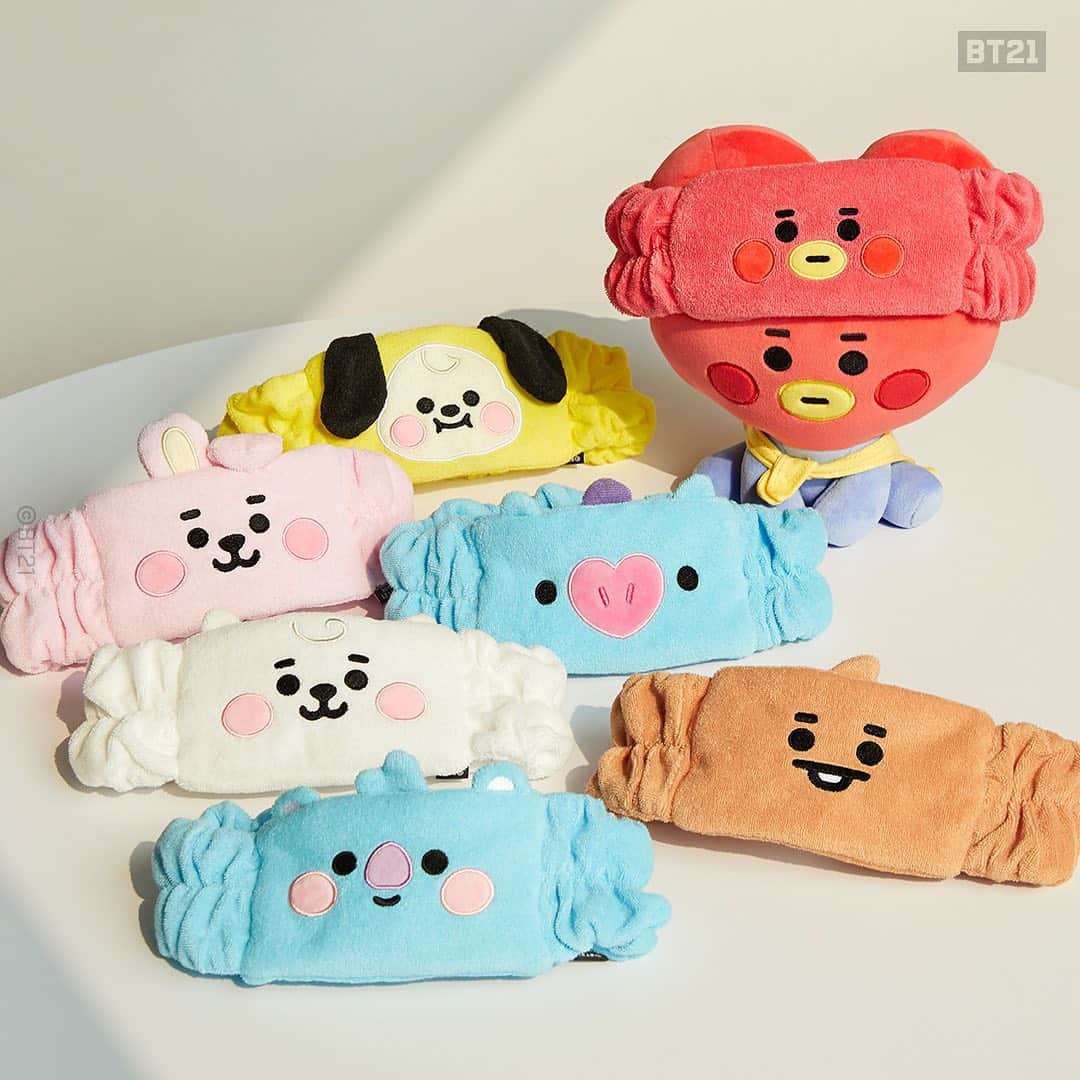BT21 Stars of tomorrow, UNIVERSTAR!さんのインスタグラム写真 - (BT21 Stars of tomorrow, UNIVERSTAR!Instagram)「The collection for homebodies🏠 ⠀ BT21 BABY Neck cushion & Head band ⠀ Hairbands for your flyaways and neck cushions to alleviate stress! Everything you need to relax, really. ⠀ [Global] Only Today @ LINE FRIENDS COLLECTION 👉Link in bio ⠀ [Korea] Shop now 👉Link in bio ⠀ [Amazon UK] Shop now 👉Link in bio ⠀ #BT21 #BT21BABY #NeckCushion #NeckPillow #HairBand #CleansingBand #HeadBand #HomeAccessories #HomeParty #RelaxationGift #StressRelievingGift」7月29日 10時34分 - bt21_official
